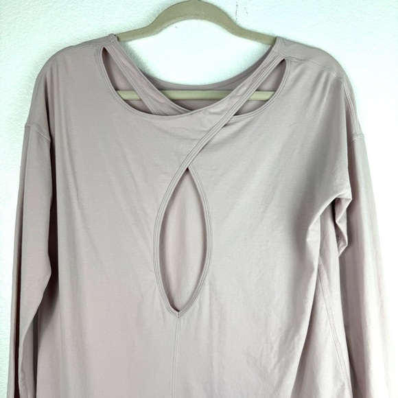 Lululemon long sleeve top ballet pink size 4 - Picture 3 of 7